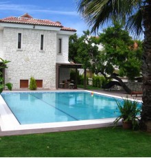 Villa Nar