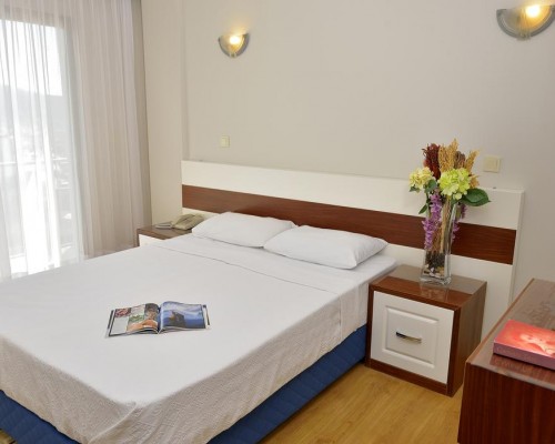 Calis Hotel в Чешме: честный обзор без звёзд