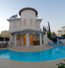 Bella Villa 2