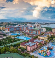 Lonicera Resort & Spa 5*