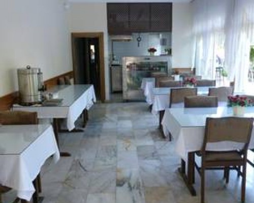 Cagan Hotel — отель в Анталье, район Коньяалты