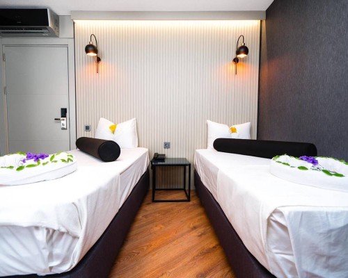 Basel Hotel 2* в Анталье, район Коньяалты