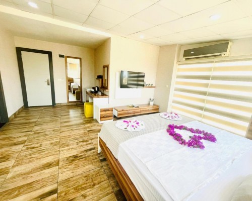 Ale Park Hotel 3* в Анталье, Коньяалты