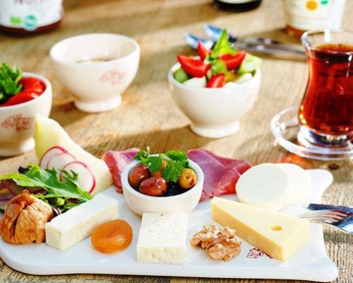 Grand Kayalar Hotel 3* в Анталье: что известно об отеле