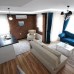 D&R Luxury House, Анталья — отель без звёзд с бассейном