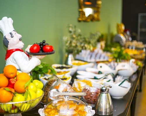 Cevik Palace Hotel 2* в Анталье: что есть в отеле на самом деле