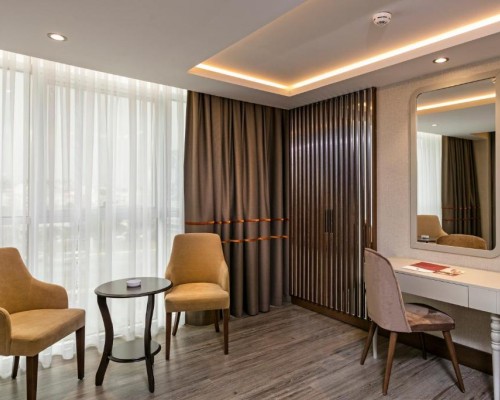 B Business Hotel & Spa 4* — Анталья, район Кепез