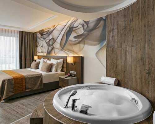 B Business Hotel & Spa 4* — Анталья, район Кепез