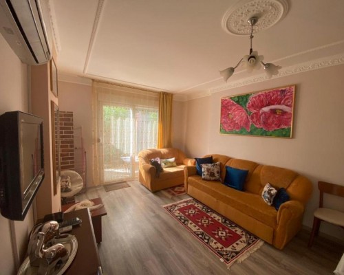 Emniyet Sokak Apartment в Аланье: апартаменты для пляжного отдыха