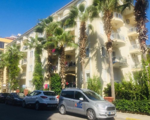 Emniyet Sokak Apartment в Аланье: апартаменты для пляжного отдыха