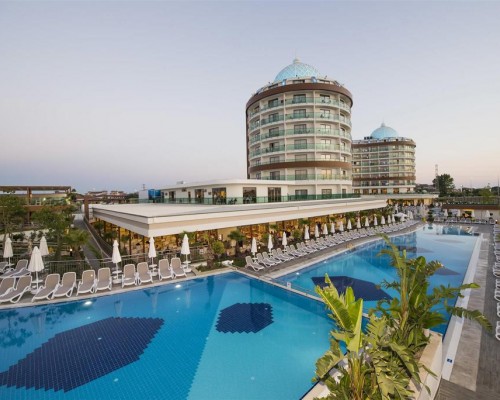 Dream World Aqua 5* в Кумкое: что важно знать перед подбором тура