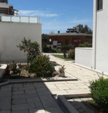 Villa Aka