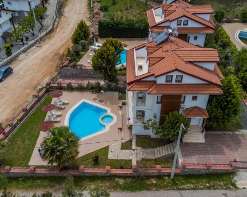 Olympia Villas в Олюденизе: виллы с бассейном и джакузи
