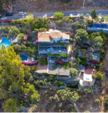 Beyaz Yunus Hotel
