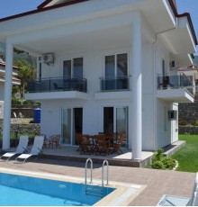 New Age Villa Anch