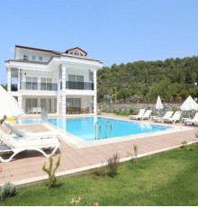 Fourseasons Villa