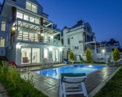 Tala Villa 2 в Олюденизе: вилла с бассейном и барбекю
