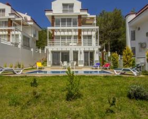 Tala Villa 2 в Олюденизе: вилла с бассейном и барбекю