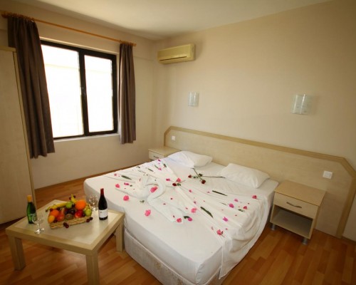 Tuntas Suites AltInkum — апартаменты в Дидиме