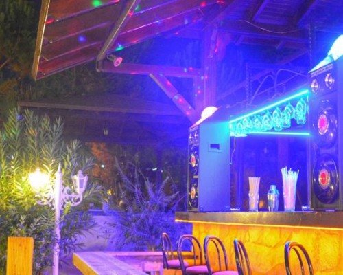 Yildiz Hotel 2* в Бодруме: компактный отель на первой линии