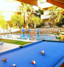 Club Ege Apart