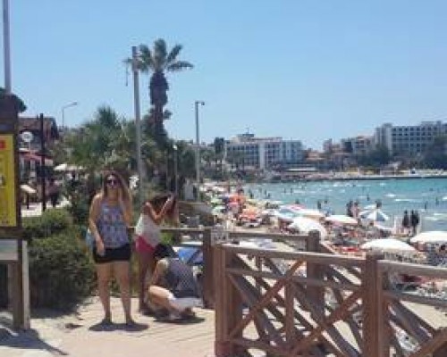 Ilk Ozge 92 Villa — вилла в Кушадасы с бассейном и парковкой