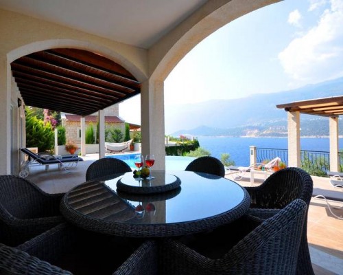 Peninsula Villa 1 в Каше: спокойный отдых без звёздной категории