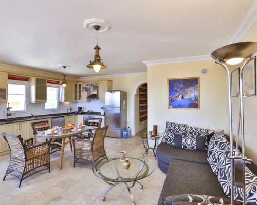 Picus Apartment в Каше: апартаменты без звёзд