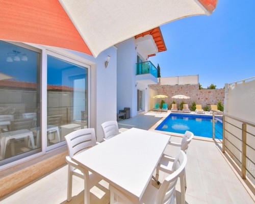 Villa James 4 в Каше: вилла с бассейном и барбекю