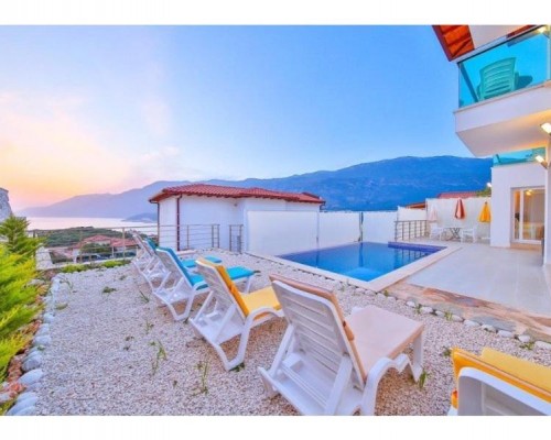Villa James 5 в Каше: вилла с бассейном и зоной барбекю