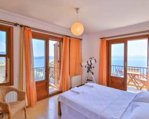 Emily Apartment в Каше: апартаменты без звёздной категории