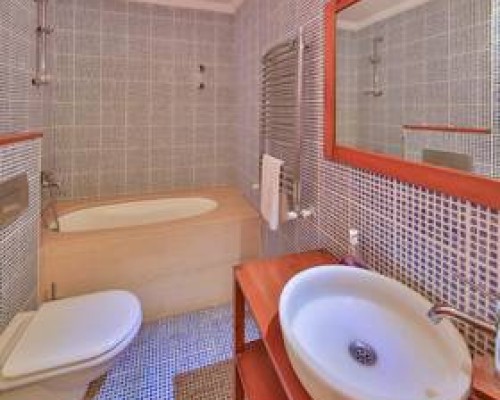 Emily Apartment в Каше: апартаменты без звёздной категории