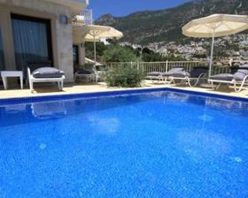 Villa Dionysus в Калкане — небольшой отель без официальной категории