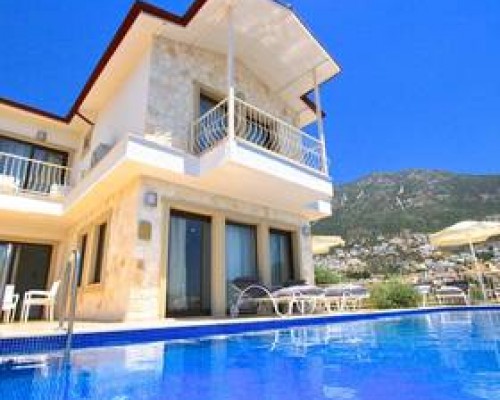Villa Dionysus в Калкане — небольшой отель без официальной категории