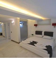 Villa Unlimited