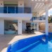 Villa Hira в Калкане: вилла с бассейном и барбекю