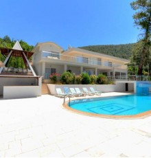 Villa Nirvana