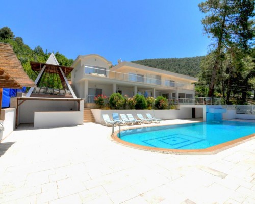 Villa Nirvana в Калкане: вилла с джакузи для романтического отдыха