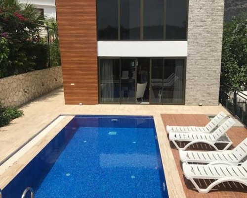 Villa Lorin в Калкане: что известно об отеле