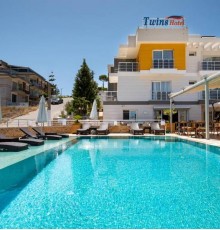 Twins Hotel Twins Hotel