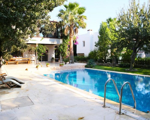 Important Group BD421 Villa Bitez 3+1: апартаменты с кондиционером и Wi-Fi в Битезе