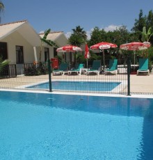 Dream Park Bungalow Hotel