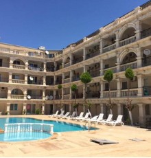The Sea Garden Apartment