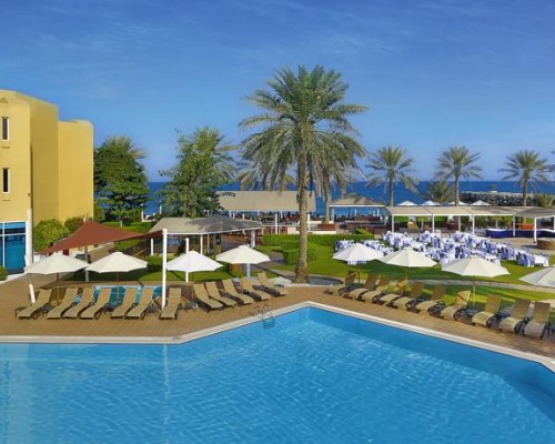 Hilton Fujairah 5* — пляжный отель в Фуджейре