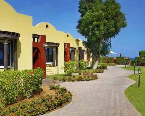 Hilton Fujairah 5* — пляжный отель в Фуджейре