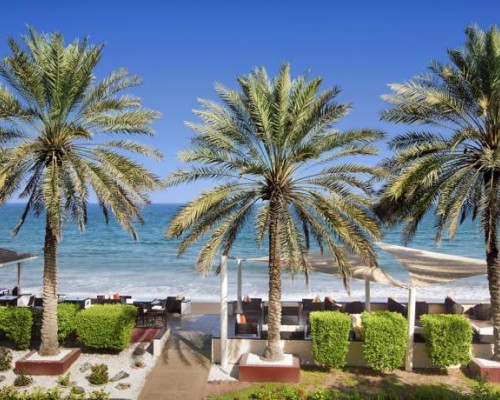 Hilton Fujairah 5* — пляжный отель в Фуджейре