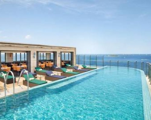 Отель Maldiviana 5* в Мале: что важно знать перед бронированием
