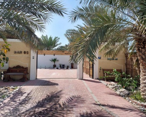 Dar 66 Pool Chalets в Рас-эль-Хайме: шале с бассейном