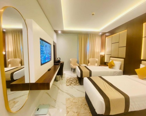 Golden Tulip Deira 4* — отель в Дубае, район Дейра