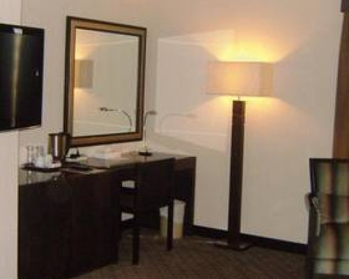 London Crown 1 Hotel Apartments 3*